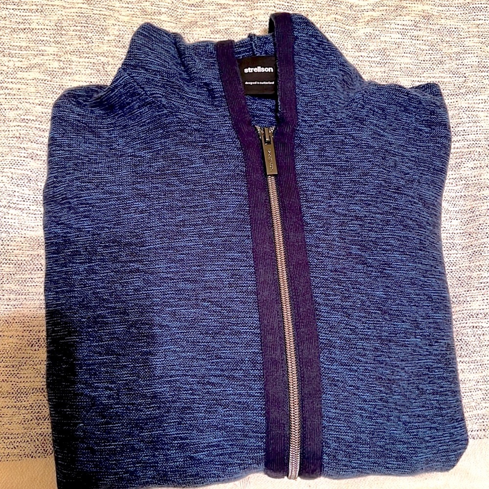 Strellson Men's Long Sleeve Lightweight Sweater w zip up —Size M